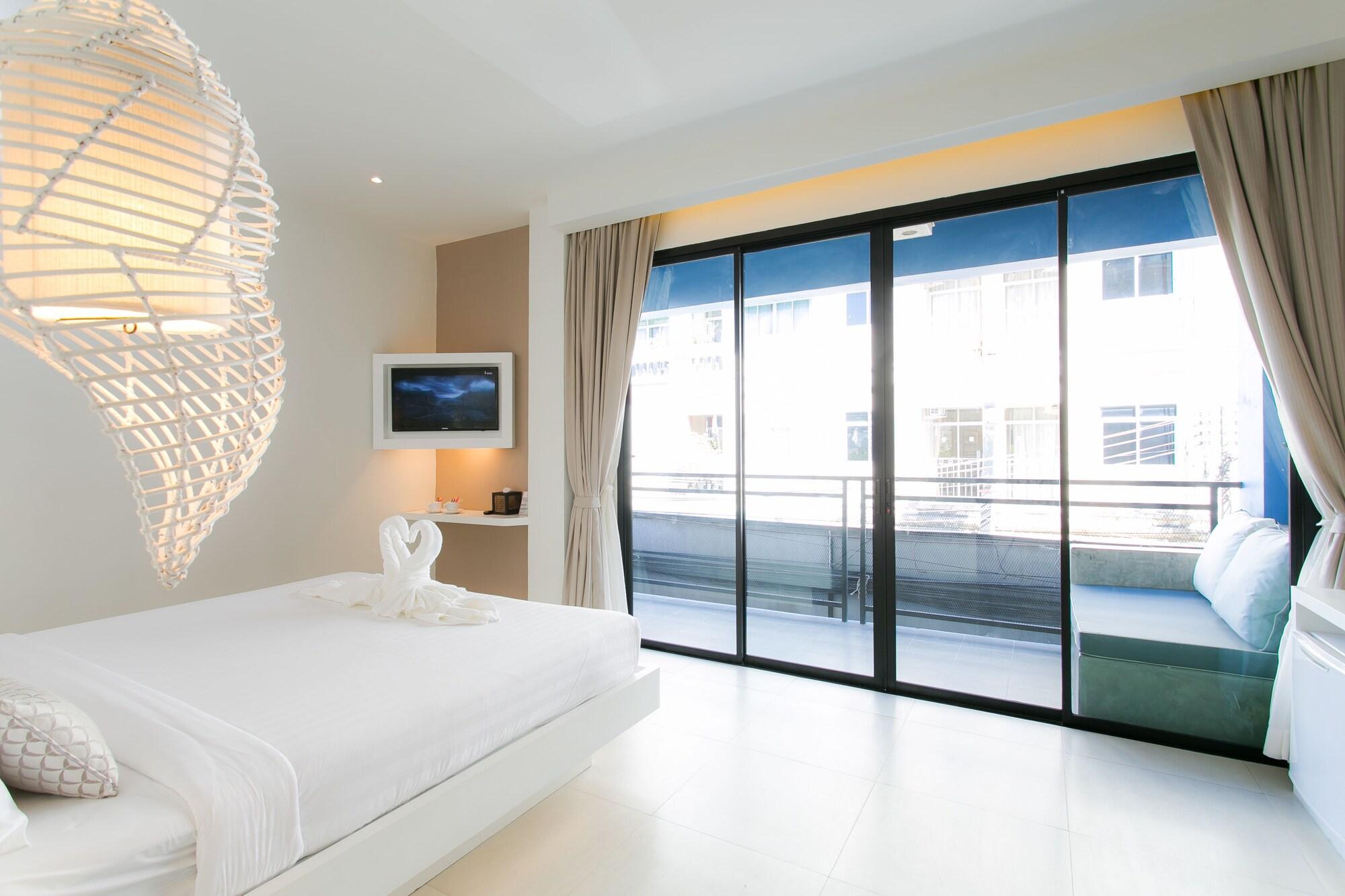 The House Patong Hotel Exterior photo