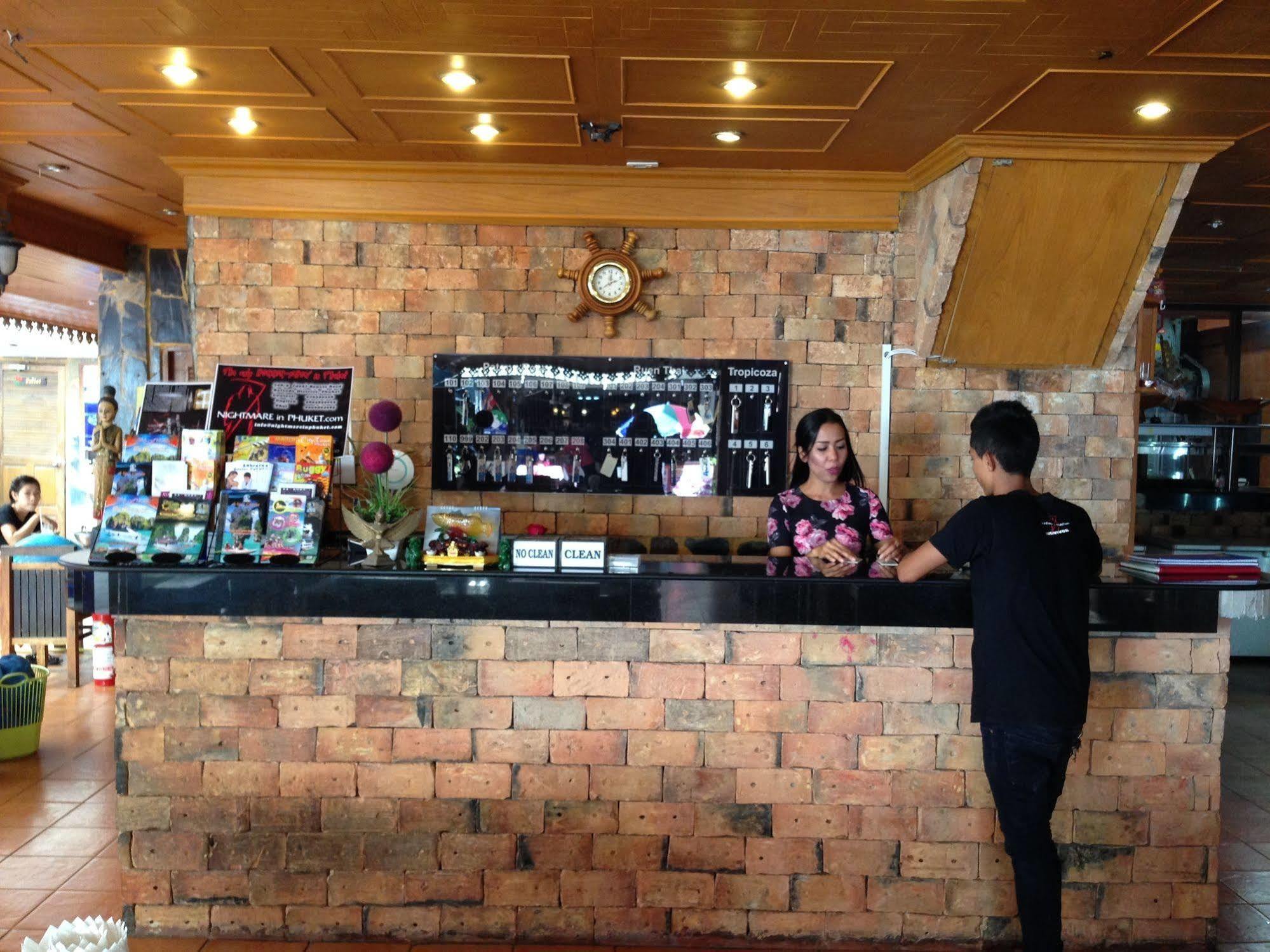 The House Patong Hotel Exterior photo
