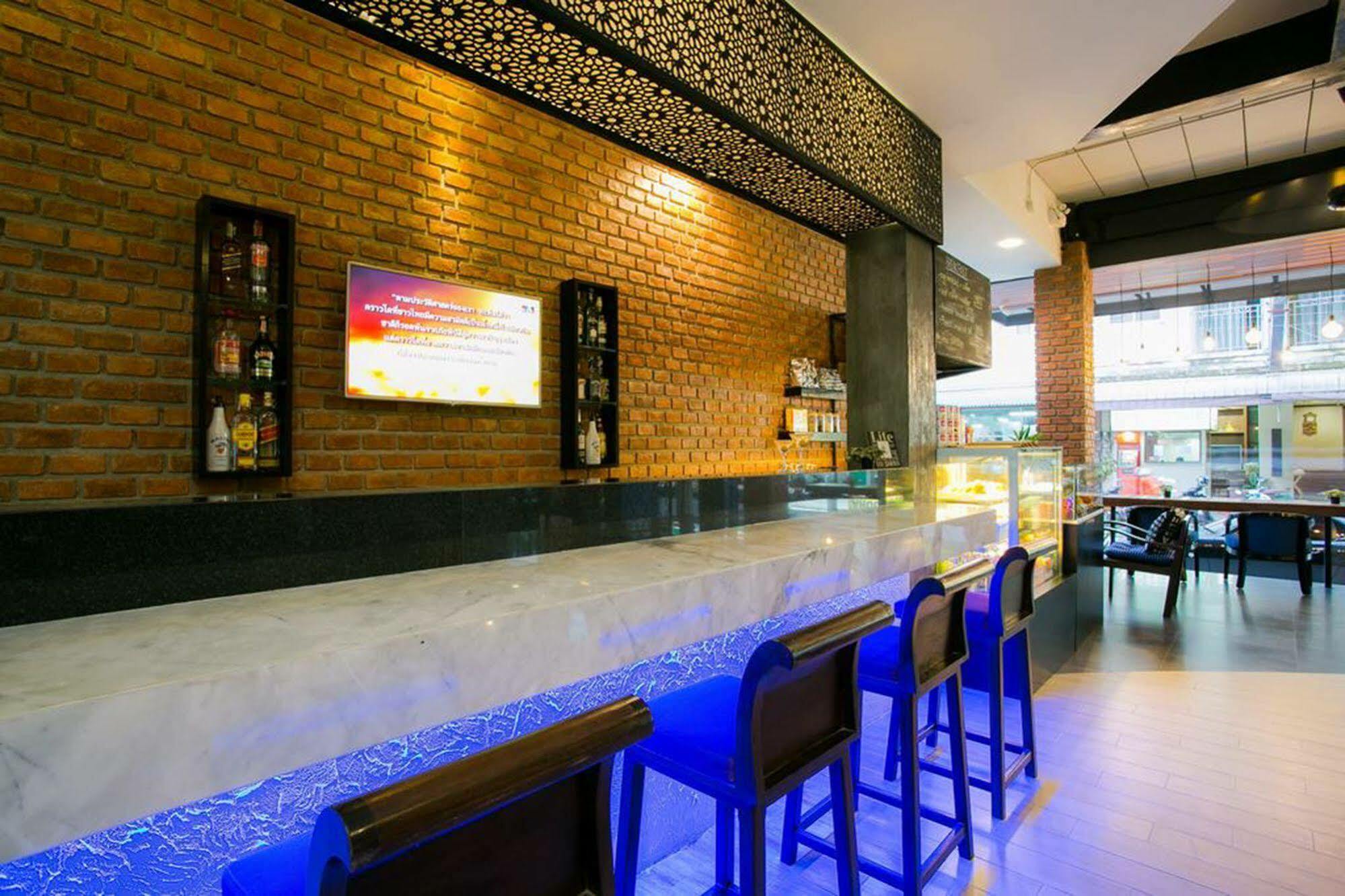 The House Patong Hotel Exterior photo