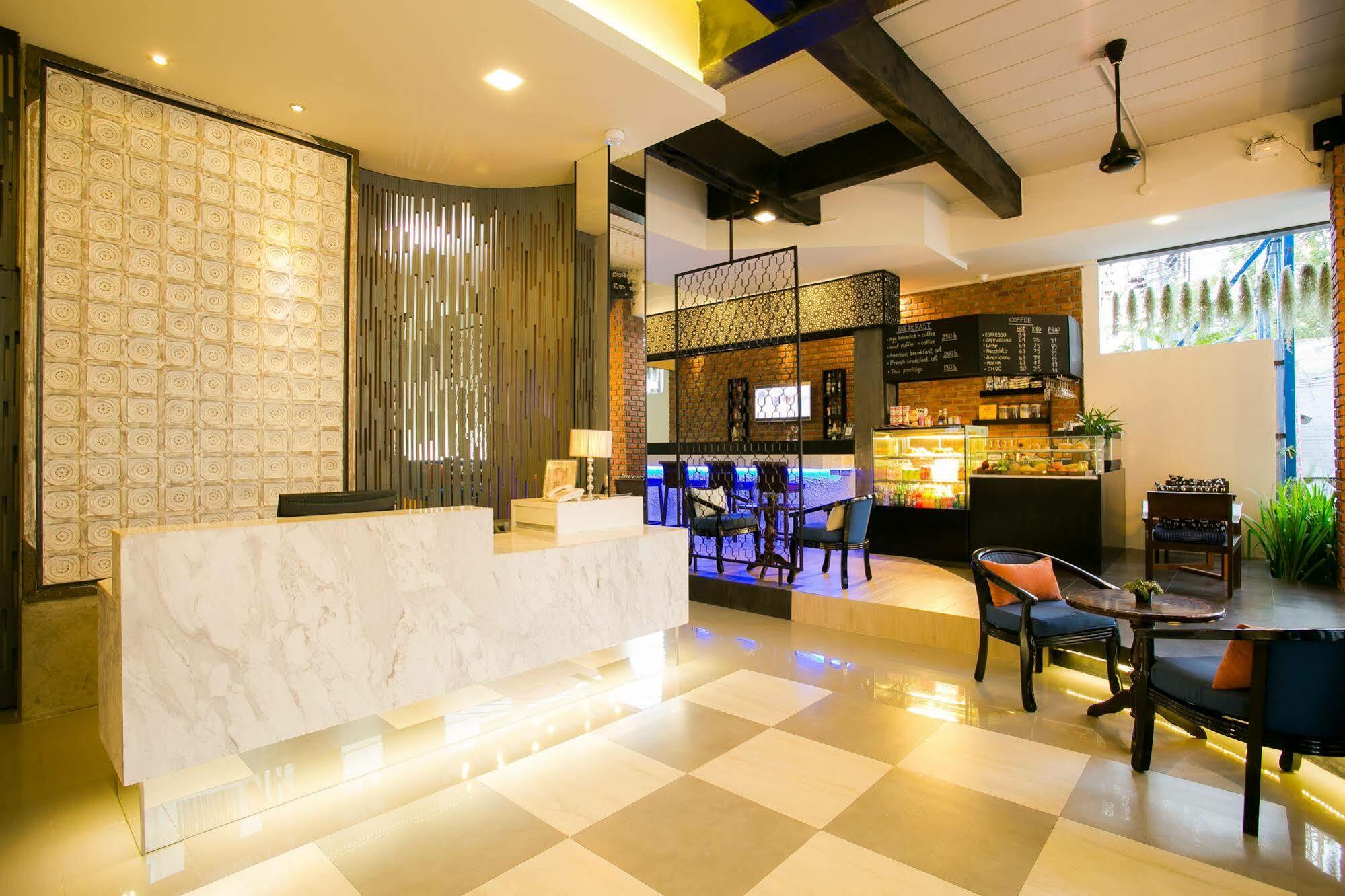 The House Patong Hotel Exterior photo